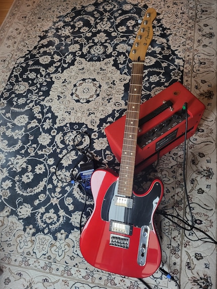 Peut-on avoir trop de guitares ? Probablement pas. (Et oui, sans électricité, c'est possible aussi, bien sûr.)