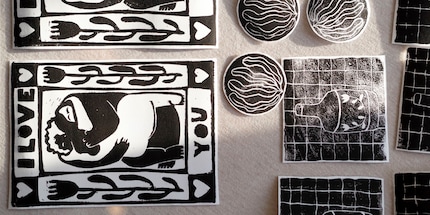 Create unique postcards with lino printing. 