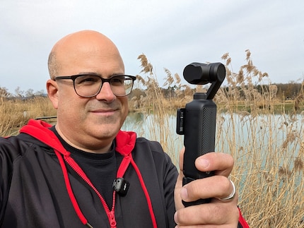 L’Osmo Pocket 3 de DJI est la meilleure amie de ceux qui aiment se filmer eux-mêmes.