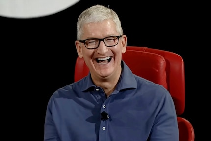 Tim Cook decided in favour of a new off-app fee as early as 2023, according to court documents.