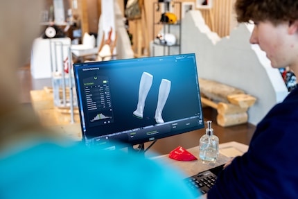 L'analyse assistée par logiciel permet d'identifier les risques potentiels de blessures.