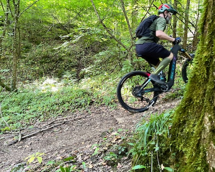 Quelle que soit la pente : grâce à l’eMTB+ et à la puissance maximale, aucun problème.