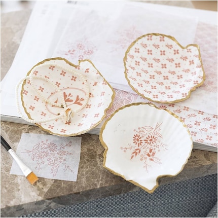 Coupelles de rangement en coquillages. 