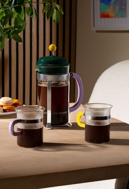 Colour-blocking: the Chambord French press impresses with its bold colour combination.