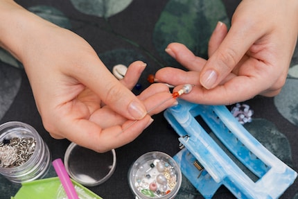 Flat head pins are perfect for stringing beads.