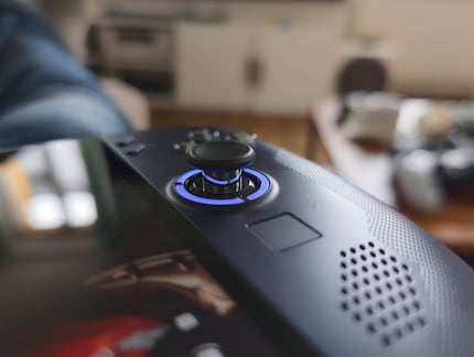Le pavé tactile ne sert à rien.