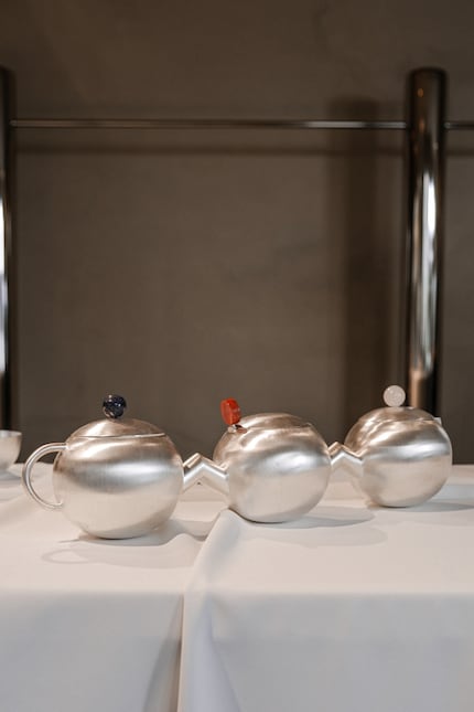 The Mucura pot adds a modern twist to an ancient ritual like serving tea.