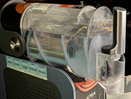 L’eau et le mode « Rinse » permettent de nettoyer la machine entre deux préparations.