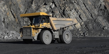 This Komatsu HD605-7 is actually one of the smaller tippers out there.
