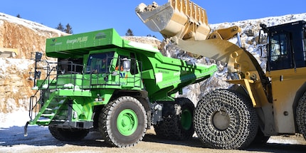 Even the body of the E-Dumper is custom-made.