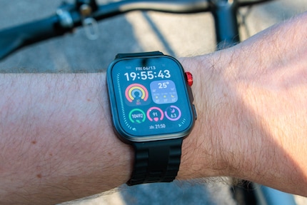 For example, the numbers on the rings are too small for me at a quick glance.