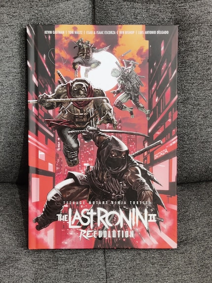 La couverture de la troisième bande dessinée de la série « The Last Ronin ».