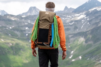 Space for everything you’d need when mountaineering