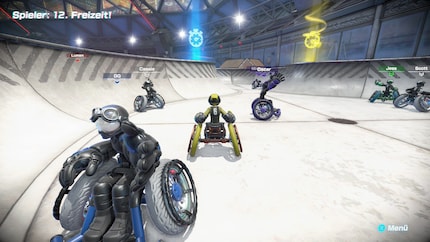 Between matches, I move freely around the game world. I can also watch other games and compete in mini-games.