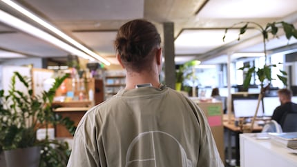 Grâce au gadget de Sony, vous garderez la tête froide, même dans un bureau très chaud.