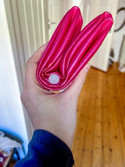When folded, the ball fits in my hand. It takes just two big breaths and it’s pumped up again.