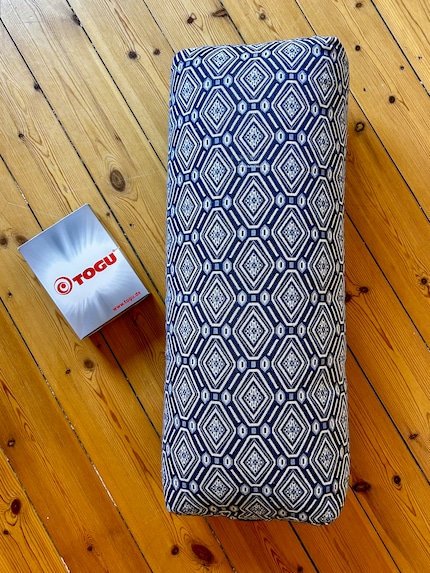 Spoiler: my bolster replacement fits into a small box.