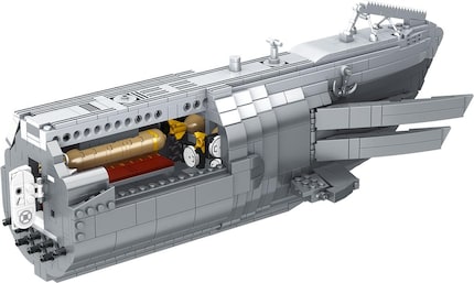 La maquette du système Brick de Revell montre également l'intérieur du U-96 - y compris les torpilles, l'ingénierie et les quartiers.