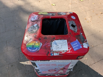 Voilà une poubelle. Sympa, non ?