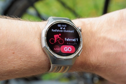 Le tracking avant la randonnée à vélo est rapidement lancé.