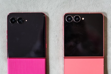 The cameras are similarly good and both like to catch some dust around the rings.