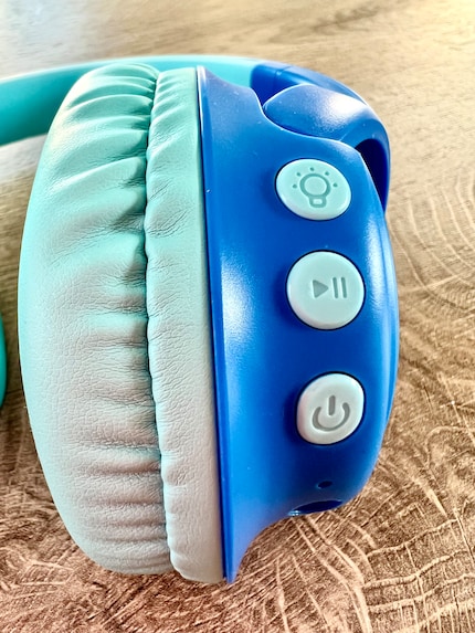 Operation is easy thanks to the buttons.