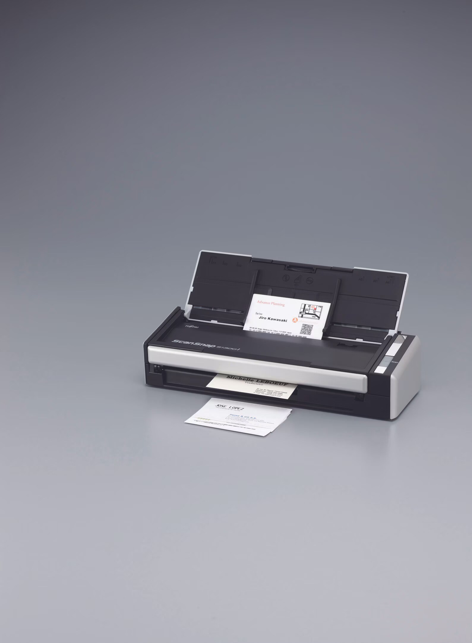 E45新品✨　Fujitsu ScanSnap S1300 ハンディスキャナー Amazon | FUJITSU ScanSnap S1300i FI-S1300A | 富士通