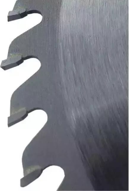 Lame De Scie Circulaire BOSCH Précision 140 X 20 X 2 Mm 36 Dents